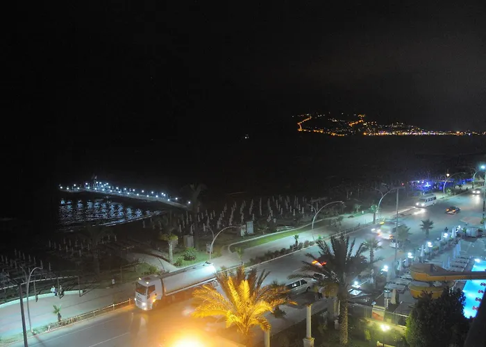 酒店 Emir Fosse 阿拉尼亚