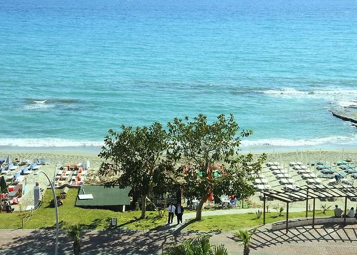 Emir Fosse アランヤ