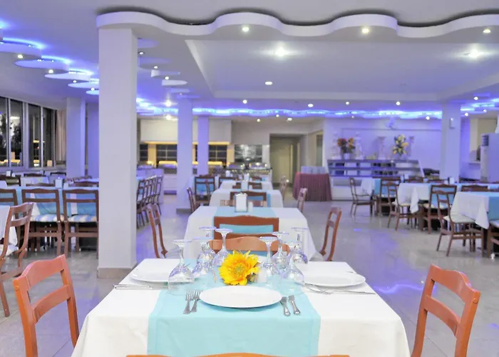 ホテル Emir Fosse アランヤ